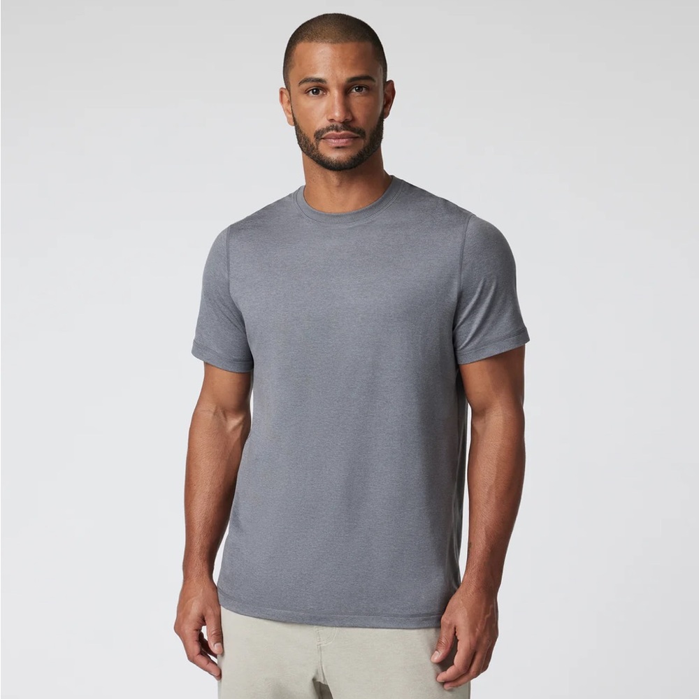 Vuori Men’s “Ponto Performance” Short Sleeve T-Shirt (M) *SOLD OUT AT VUORI*